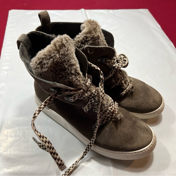 Rockport Cobb Hill GRAY SUEDE Elysse Alpine Zip ANKLE BOOTS 7.5M CH6803 womens - Picture 9 of 14